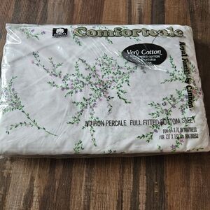 VTG NOS Cannon Royal Family Comfortscale Fitted Sheet Purple Flowers  A